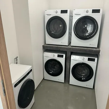 Monteurwohnungen In *